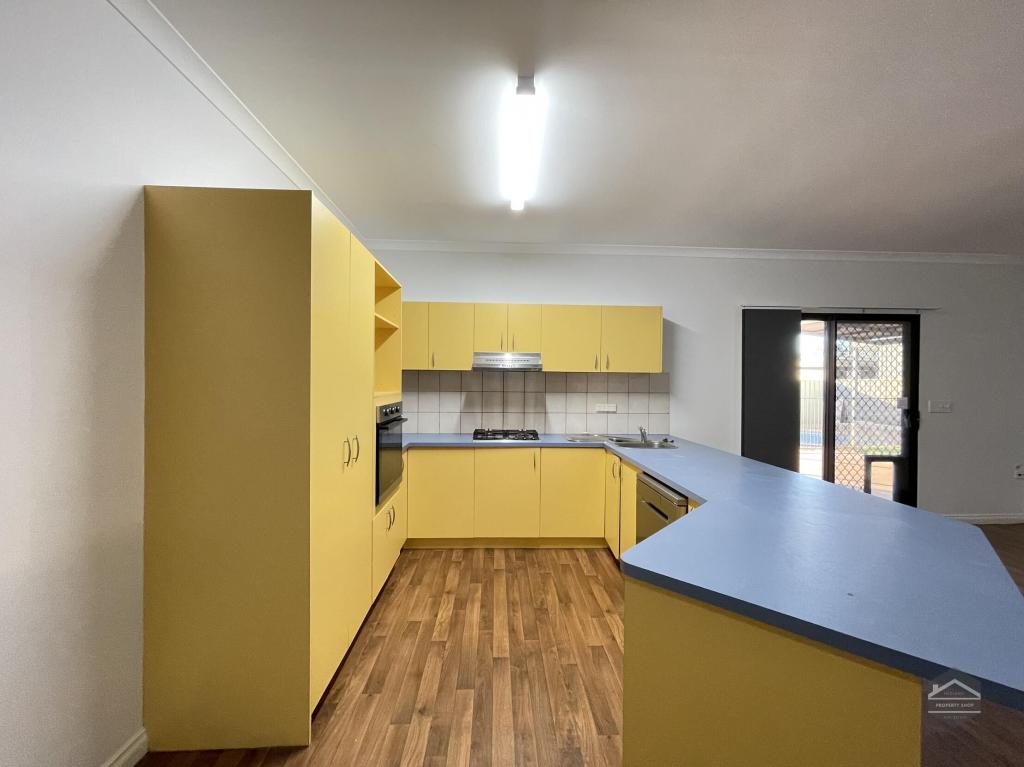 1 Cockatoo Ct, South Hedland, WA 6722
