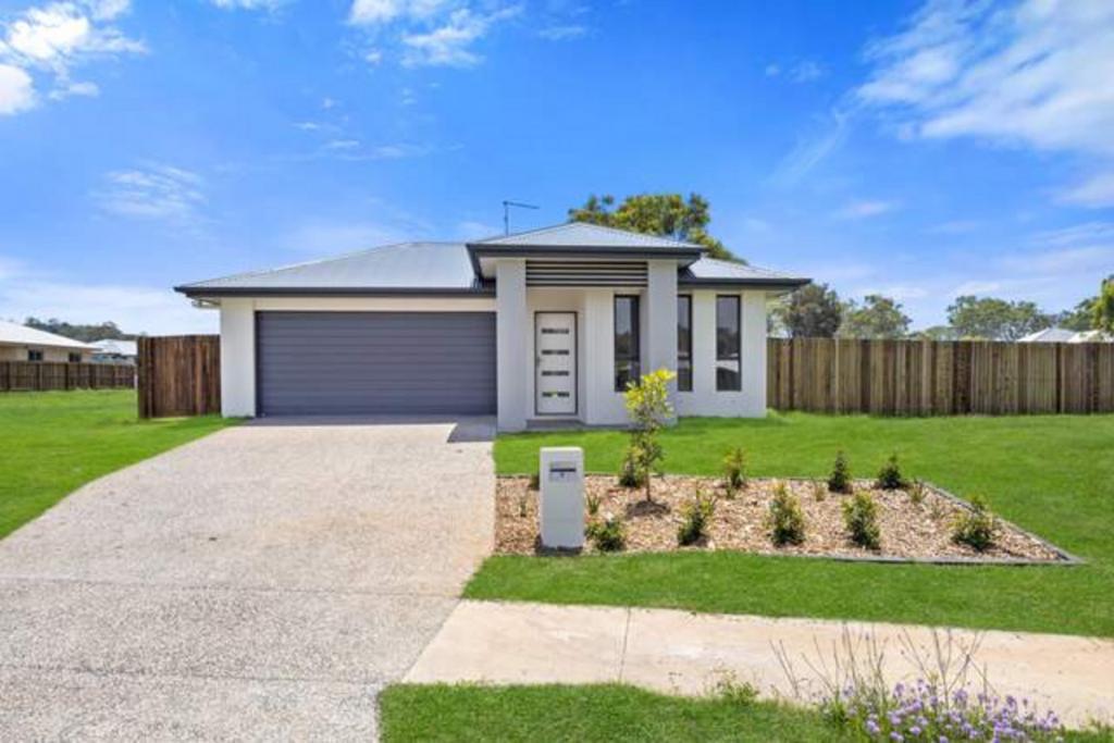 6 Abbeyfeale Cct, Meringandan West, QLD 4352