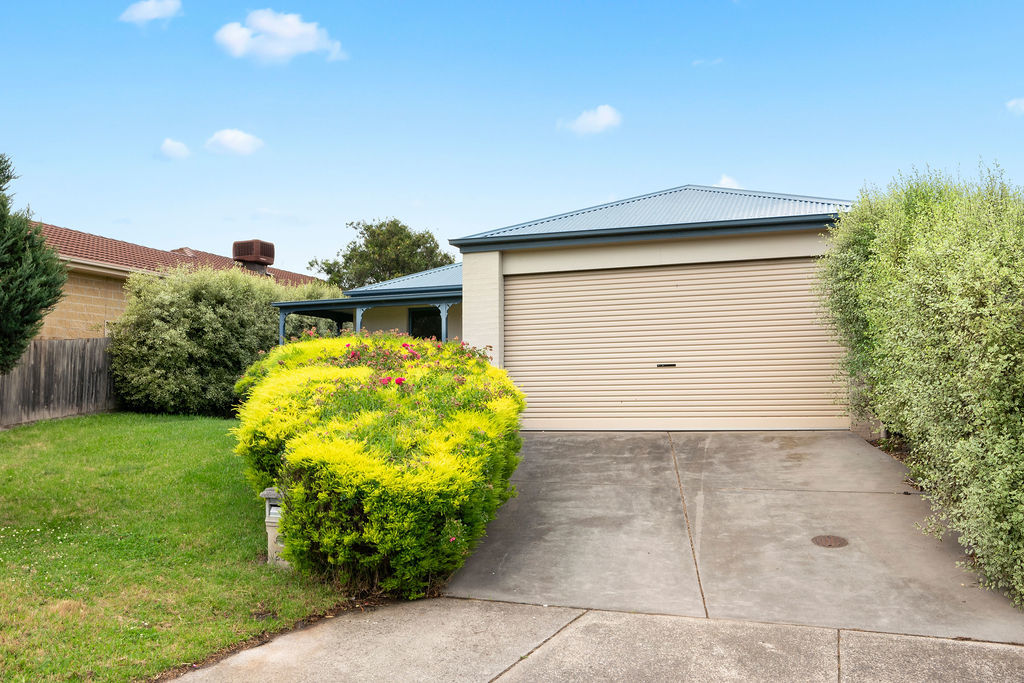 23 Trinity Dr, Langwarrin, VIC 3910