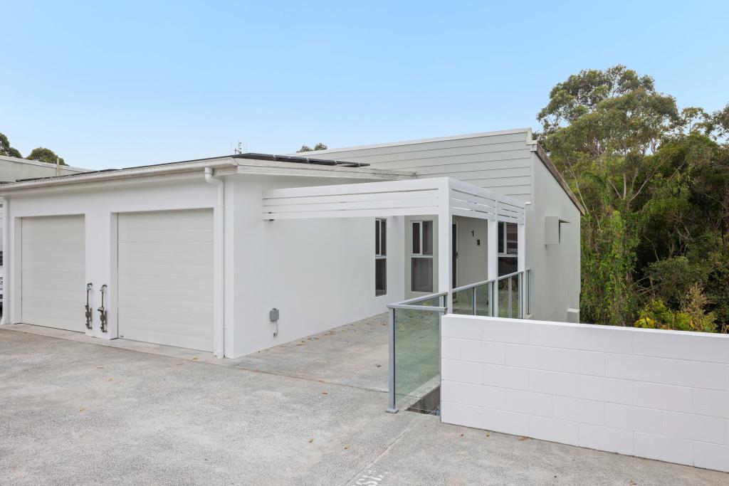 1/1 Terence Dr, Oxenford, QLD 4210