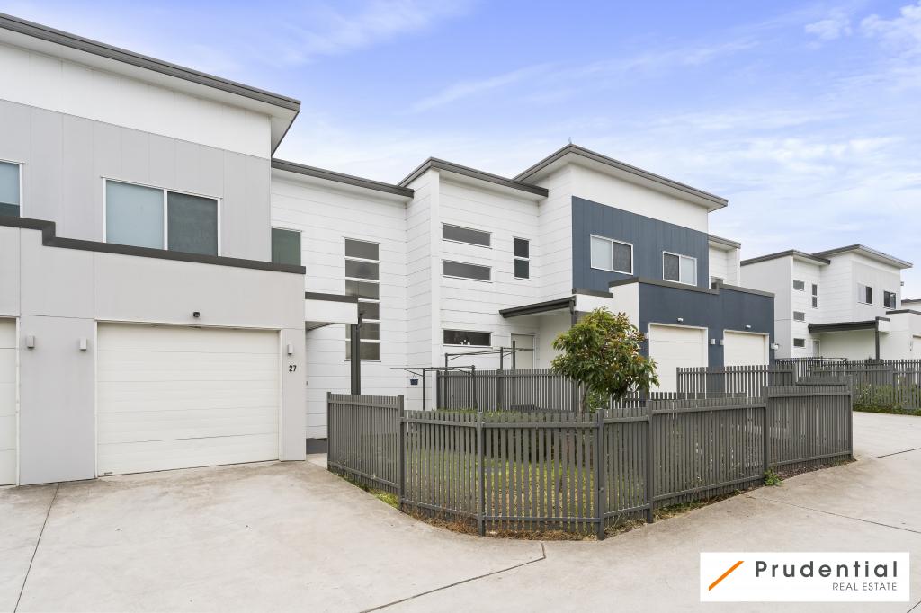 27/73 Sovereign Cct, Glenfield, NSW 2167