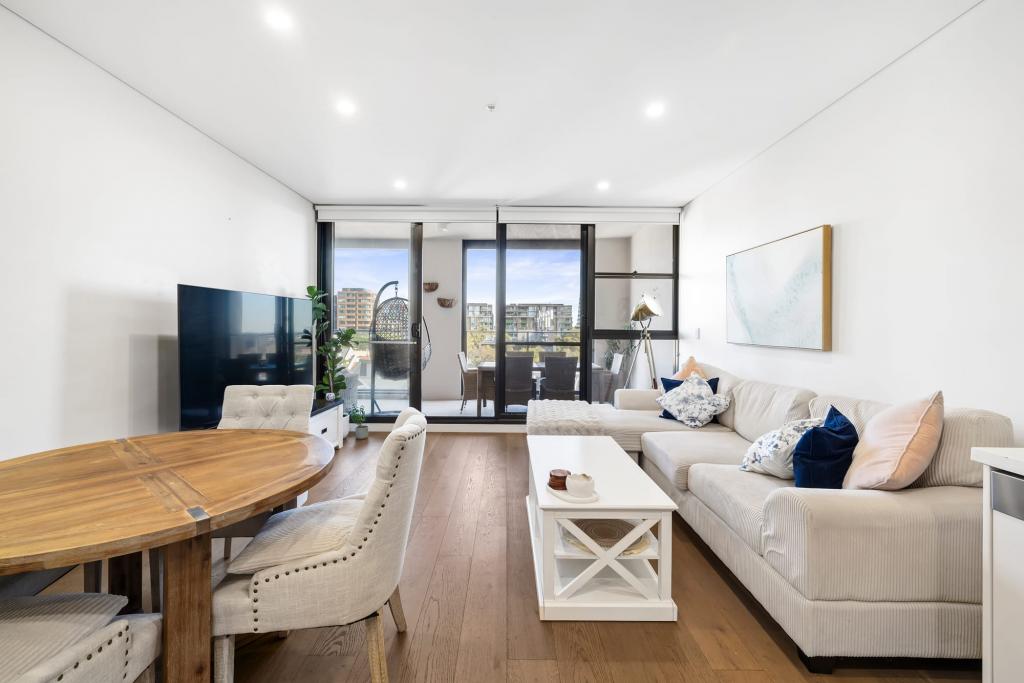 2512/6 KINGSBOROUGH WAY, ZETLAND, NSW 2017