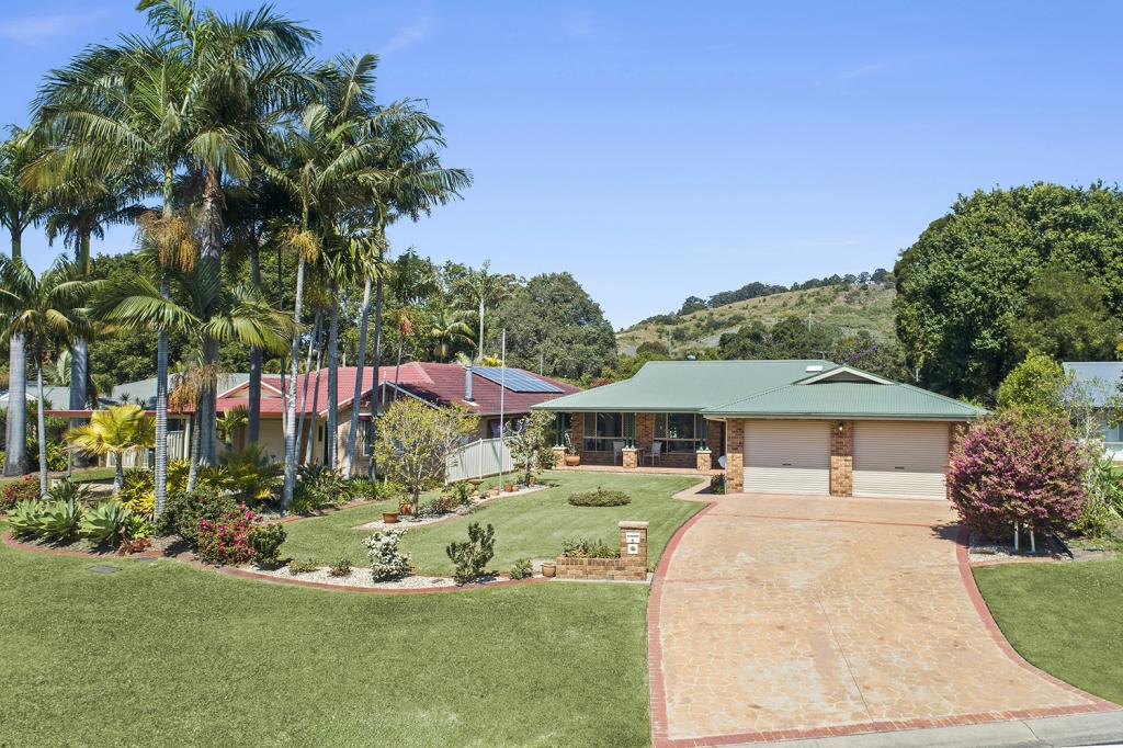 1 TIFFANY CL, COFFS HARBOUR, NSW 2450