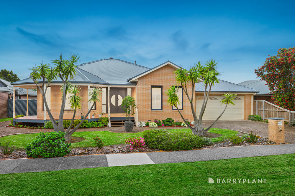 29 Warrawong Cct, Doreen, VIC 3754