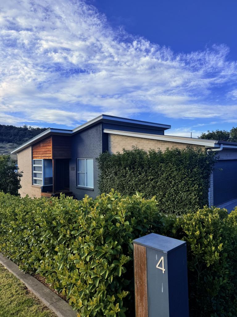 4 Yallambi St, Picton, NSW 2571