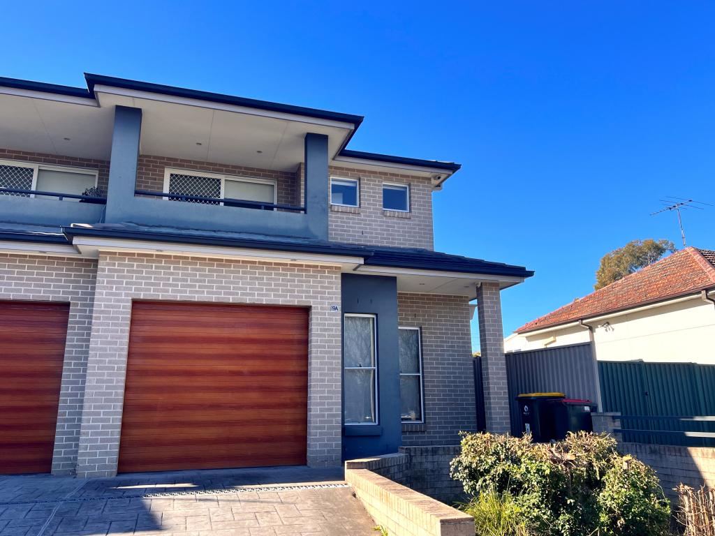 19A RICHMOND ST, SOUTH WENTWORTHVILLE, NSW 2145