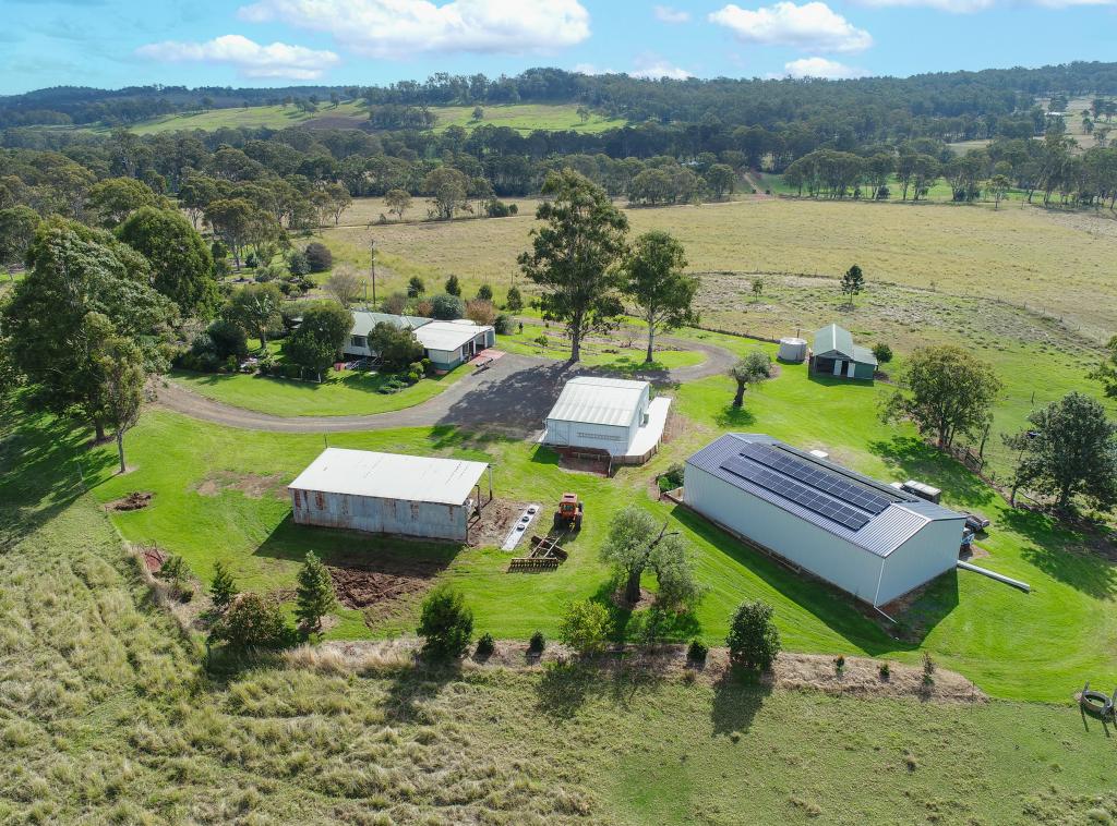 118 Perkins Flat Rd, Geham, QLD 4352