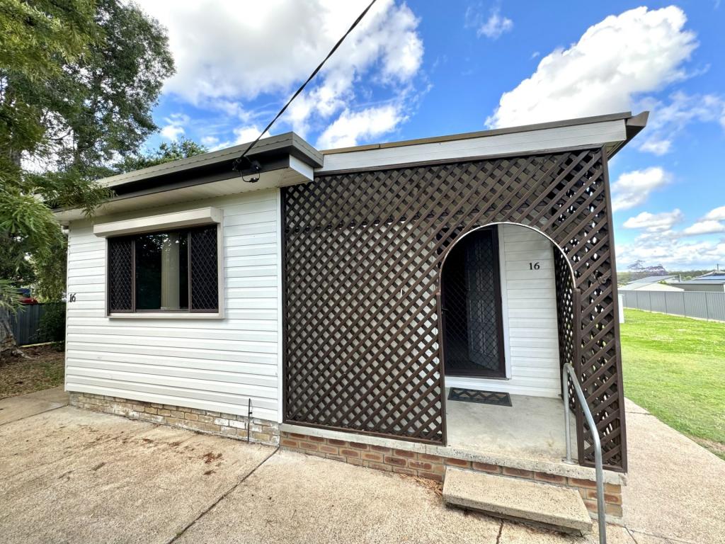 16 Little Park St, Greta, NSW 2334