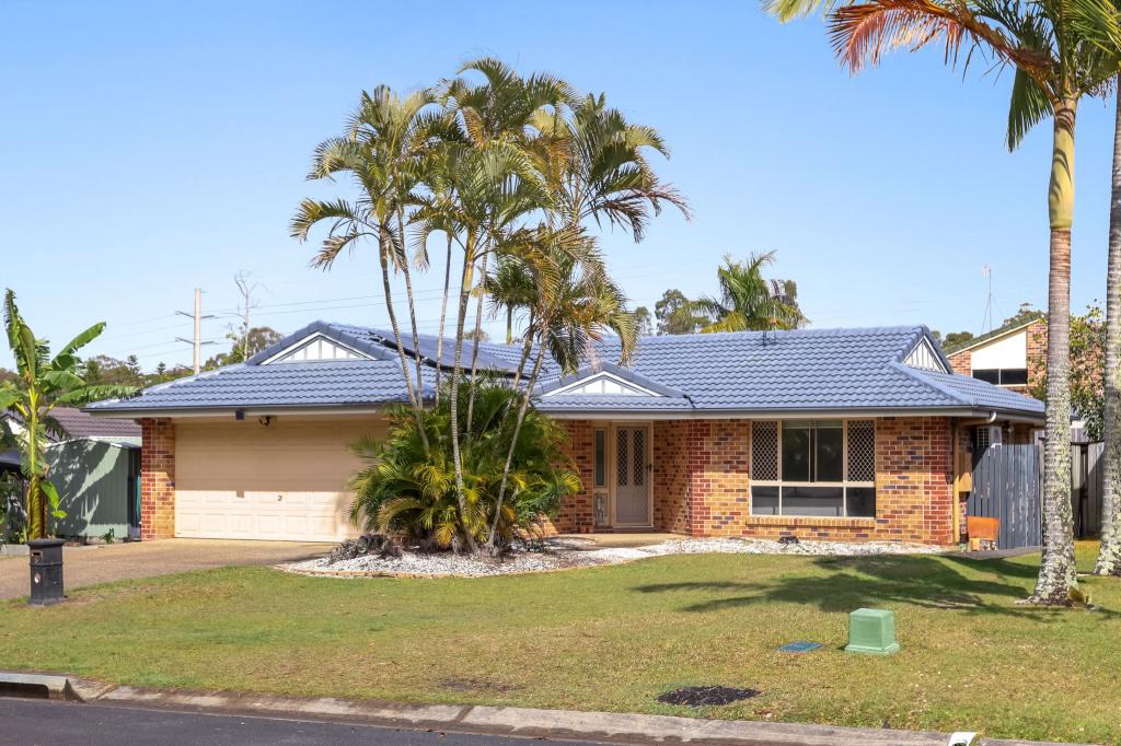 6 White Cap Cl, Pacific Pines, QLD 4211