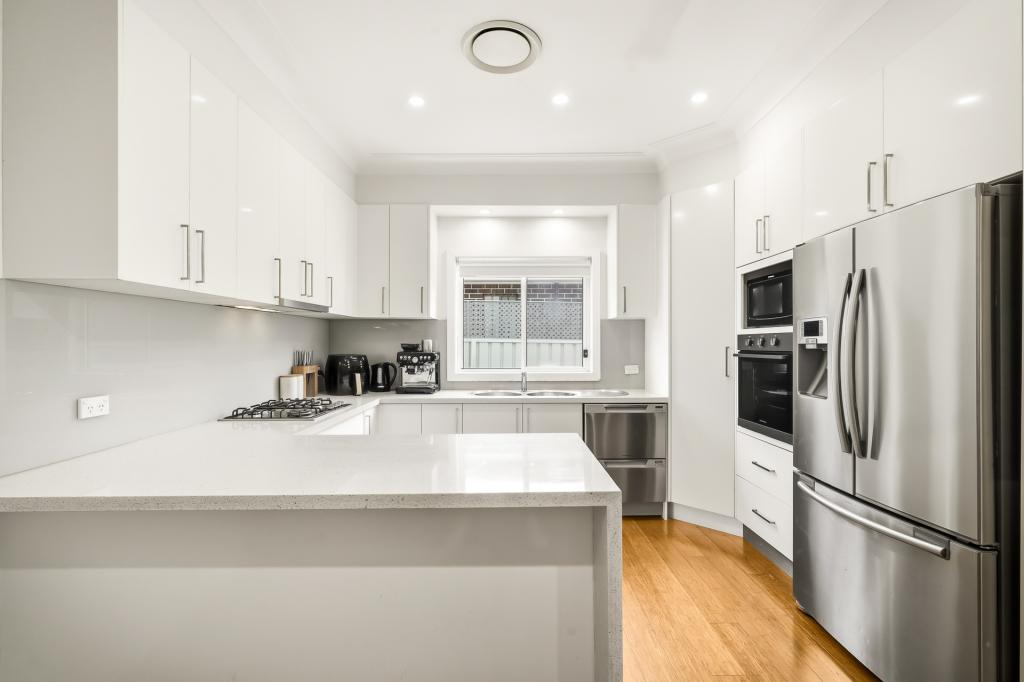 108 & 108a Bogalara Rd, Old Toongabbie, NSW 2146