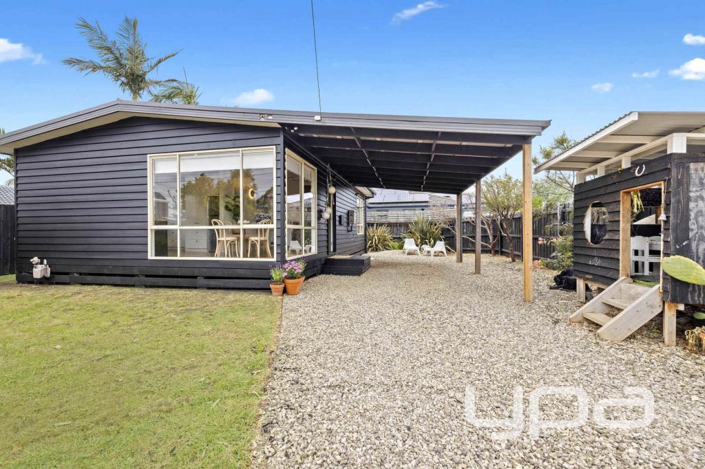 6 Dale Ave, Safety Beach, VIC 3936