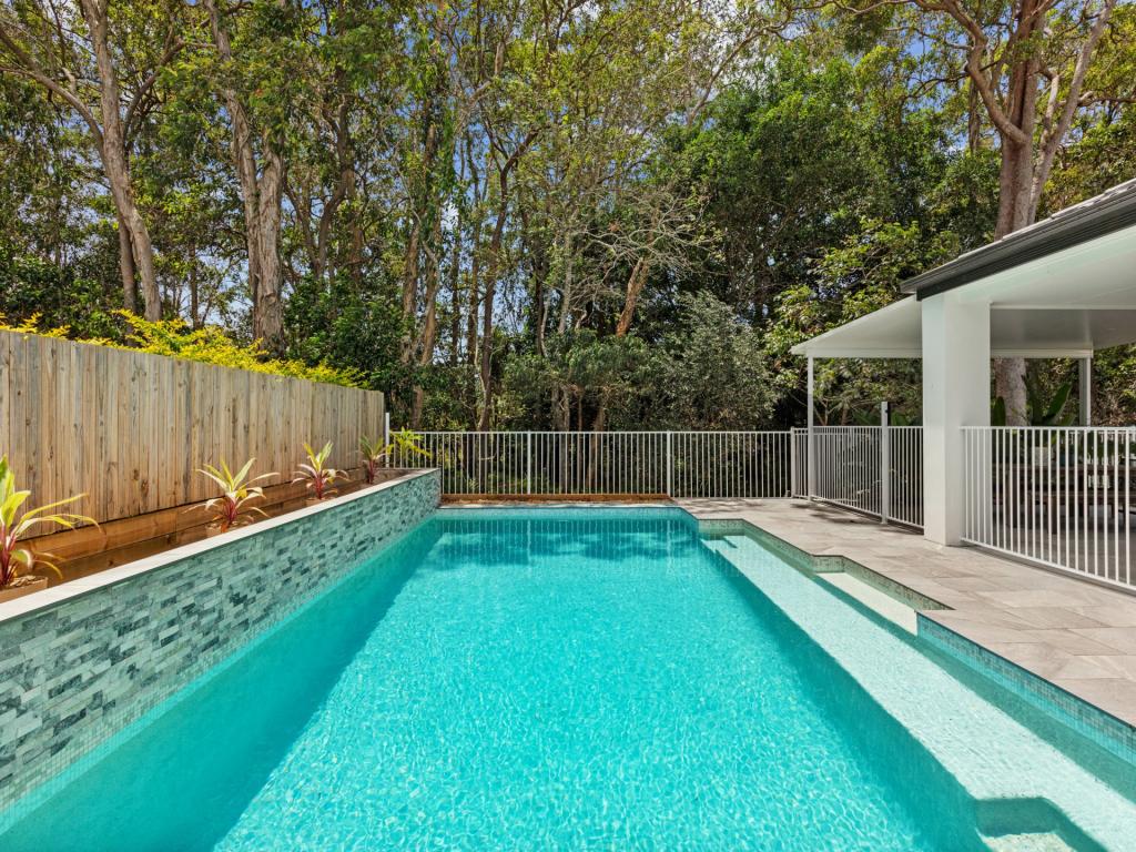 4 Elderberry Ct, Twin Waters, QLD 4564