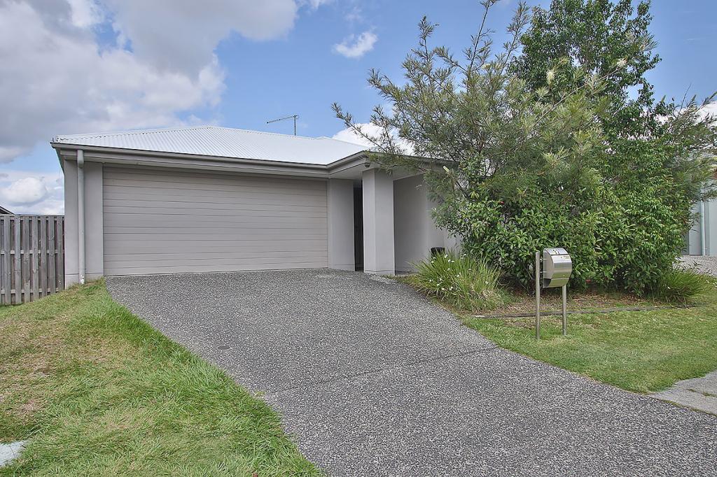 32 Mcpherson Cres, Coomera, QLD 4209