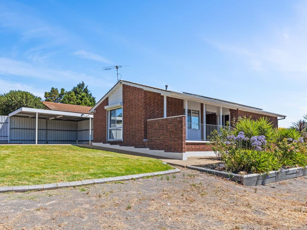 26a Denby Cl, Christie Downs, SA 5164