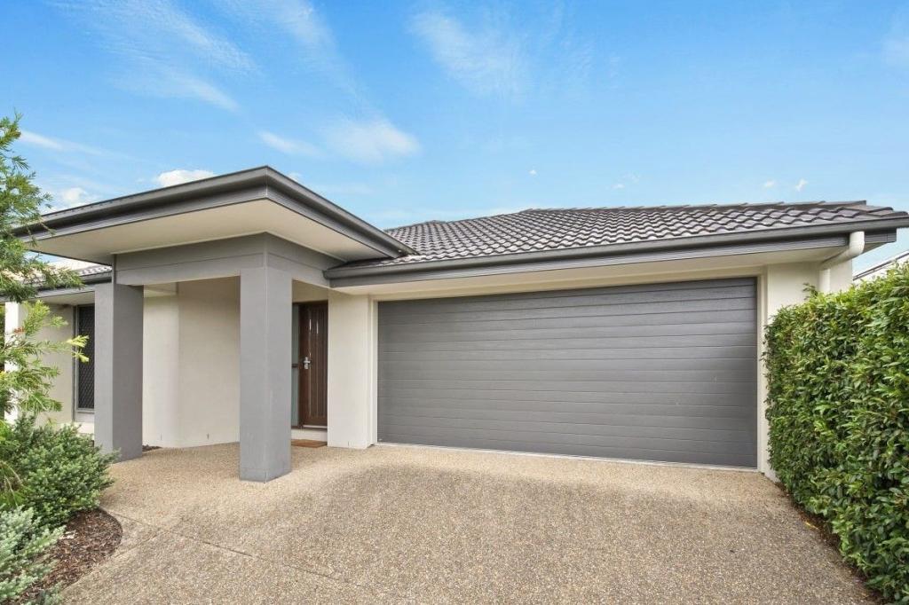 15 MAGNETIC TCE, NORTH LAKES, QLD 4509