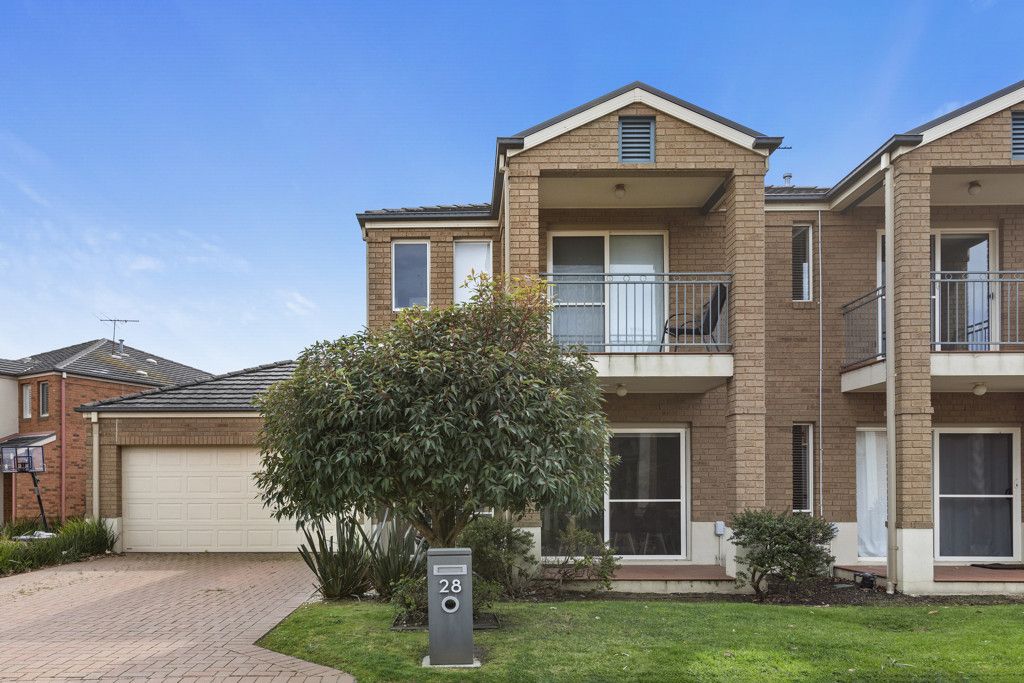 28 Baltusrol Cct, Heatherton, VIC 3202