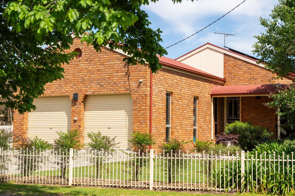 65 Sturt St, Howlong, NSW 2643