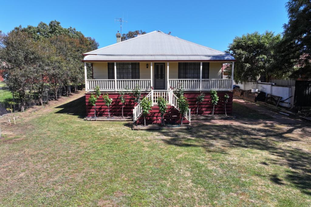 7 Victoria St, Rochester, VIC 3561