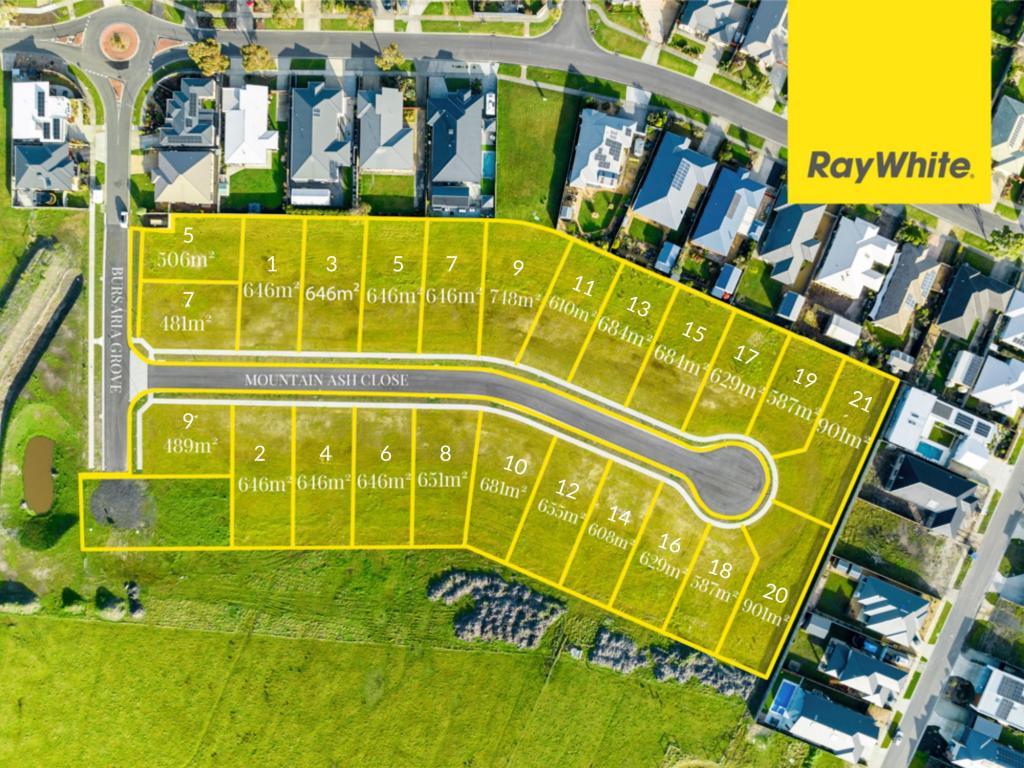 7 MOUNTAIN ASH CL, INVERLOCH, VIC 3996