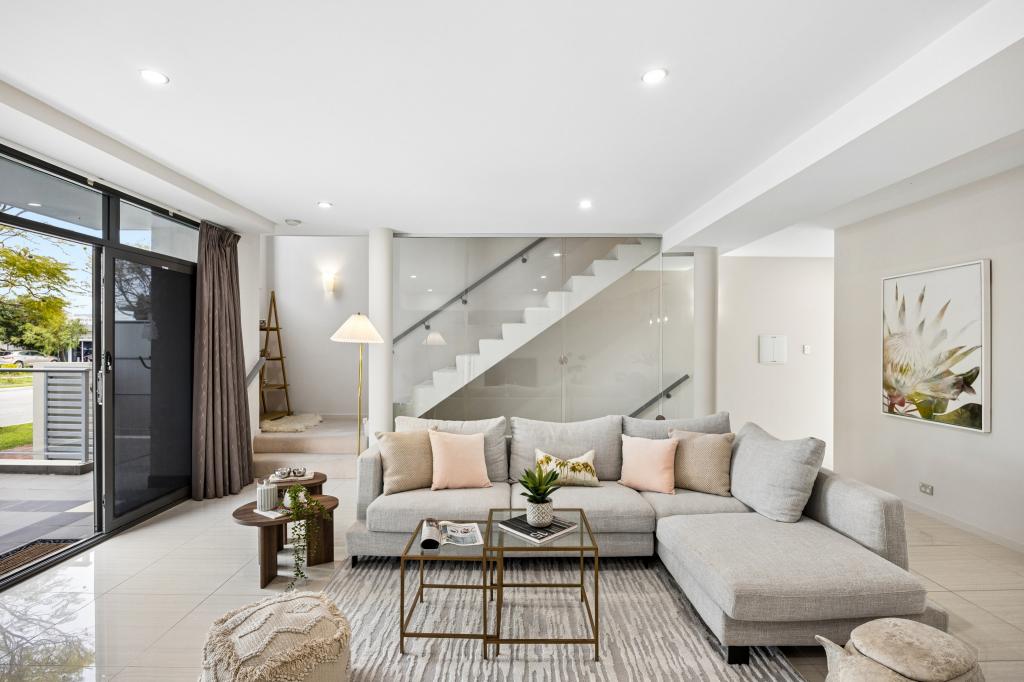 1/8 Hordern St, Victoria Park, WA 6100