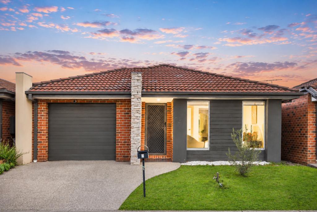 9 West Cornhill Way, Point Cook, VIC 3030