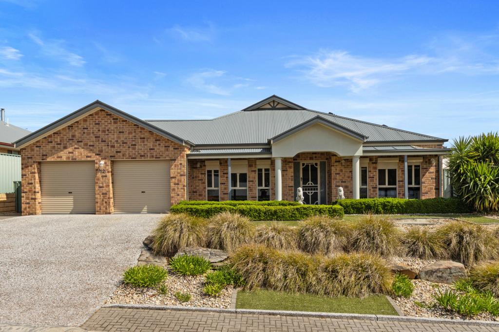 12 TREZISE WAY, CLARE, SA 5453