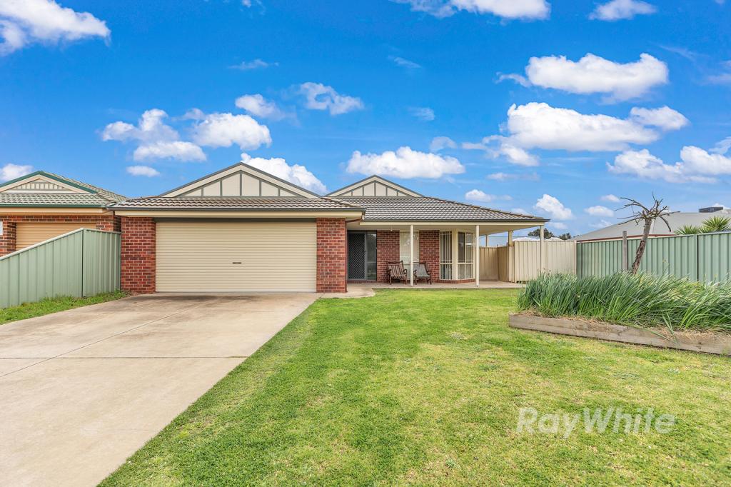 2 Woodlands Cct, Echuca, VIC 3564