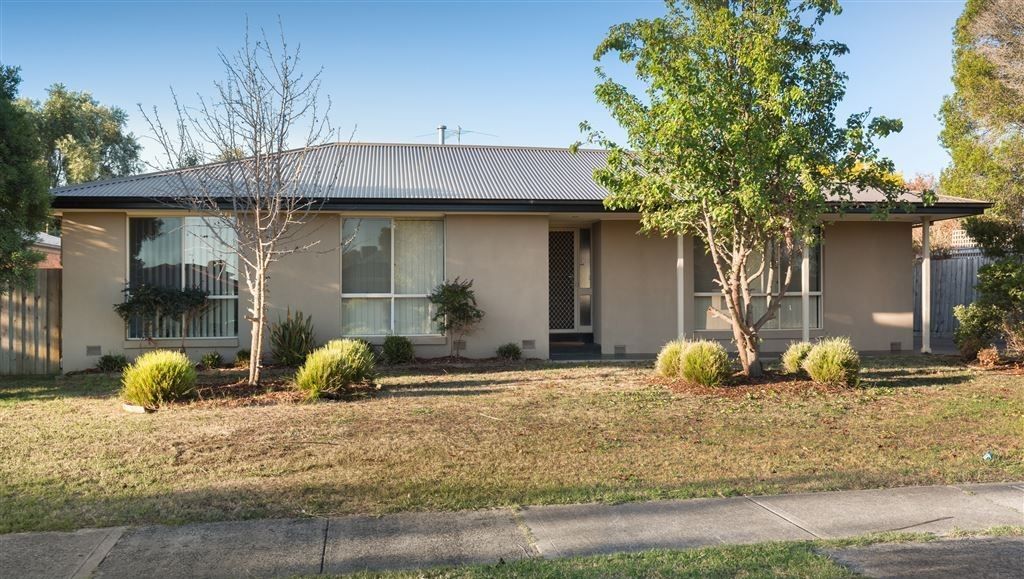 60A MANSFIELD ST, BERWICK, VIC 3806