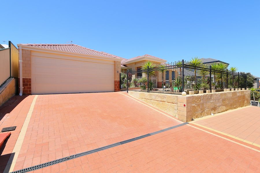 11 Seascape View, Yangebup, WA 6164