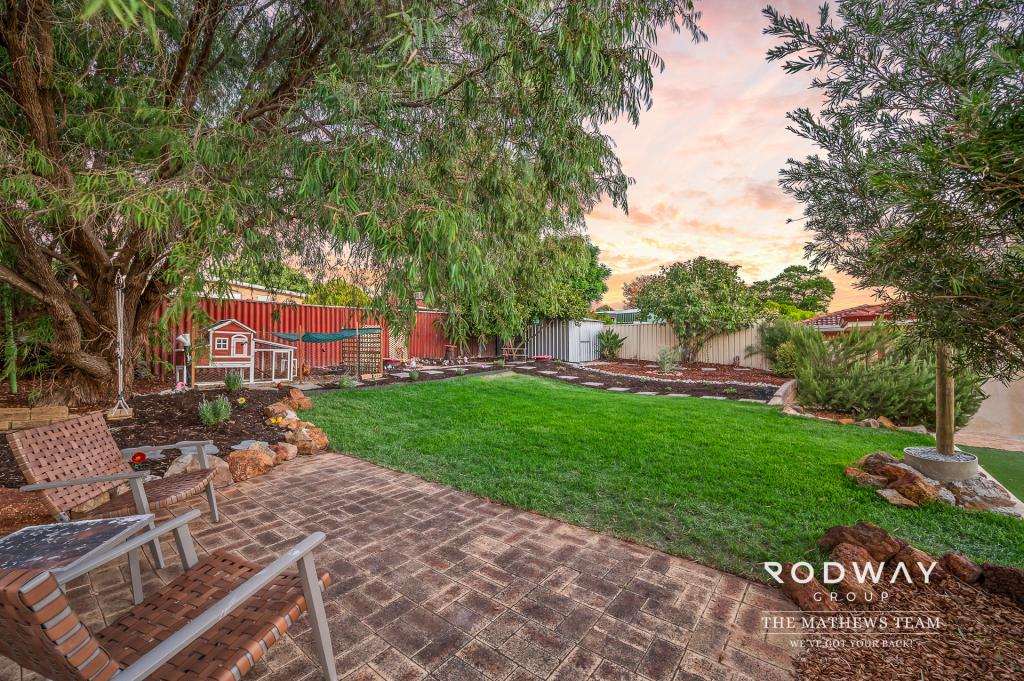 55 Connell Ave, Kelmscott, WA 6111