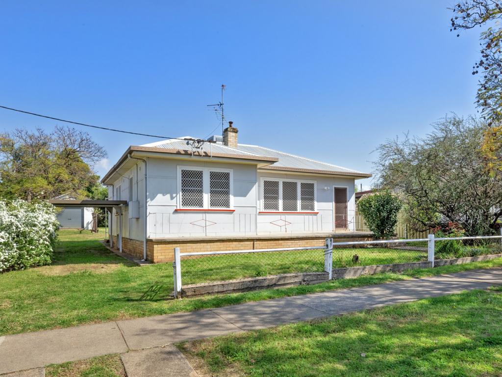 37 Jean St, South Tamworth, NSW 2340