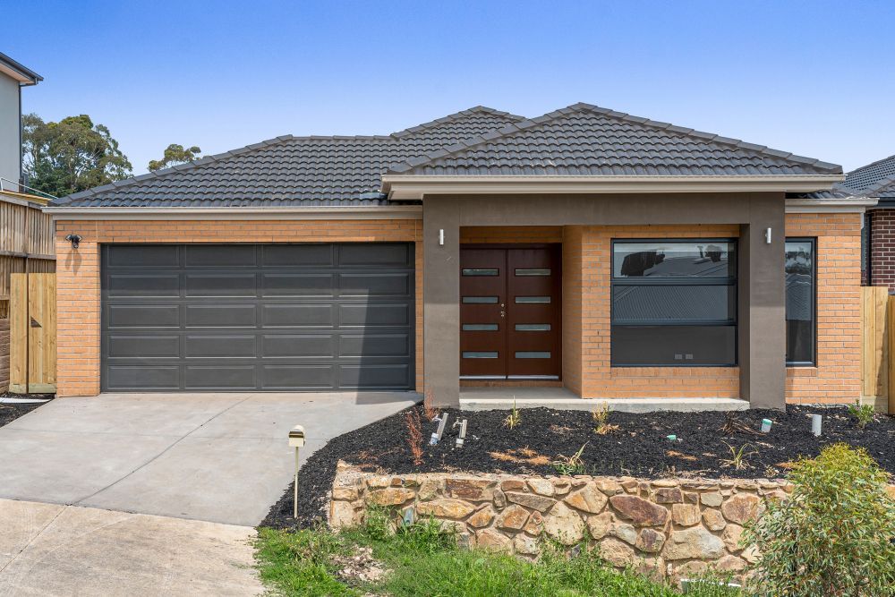 14 Outlook Dr, Chirnside Park, VIC 3116