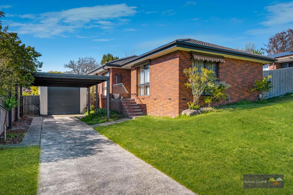 50 Mossgiel Park Dr, Endeavour Hills, VIC 3802