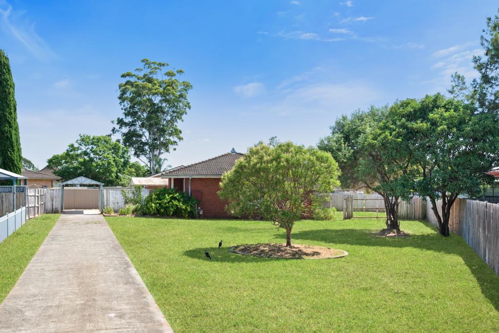 8 Atkinson Pl, Airds, NSW 2560