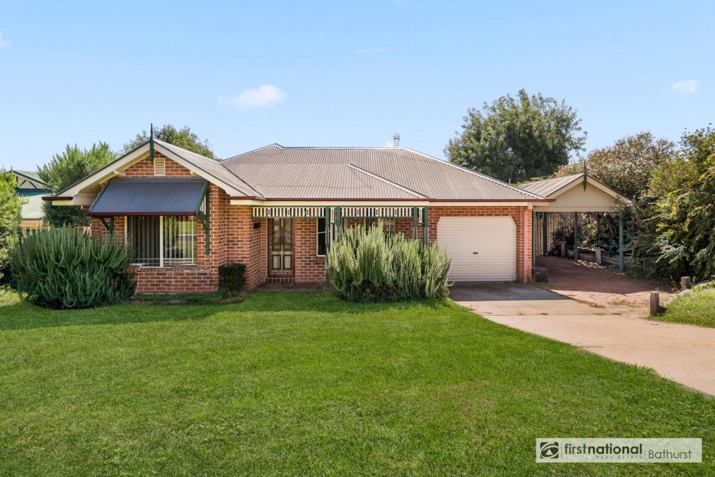 16 Wentworth Dr, Kelso, NSW 2795