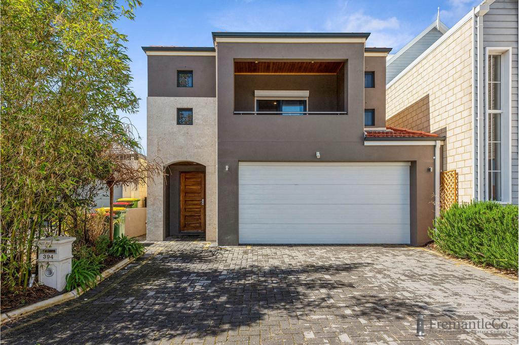 394A HAMILTON RD, LAKE COOGEE, WA 6166