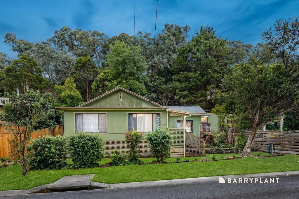 7 Daphne Cres, Hurstbridge, VIC 3099