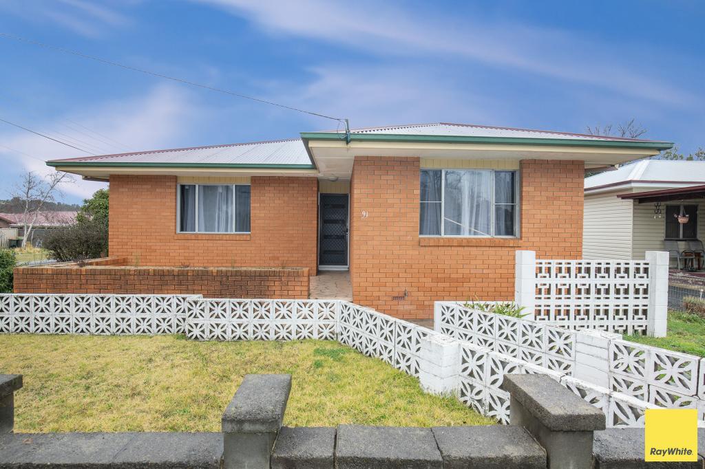 91 NIAGARA ST, ARMIDALE, NSW 2350