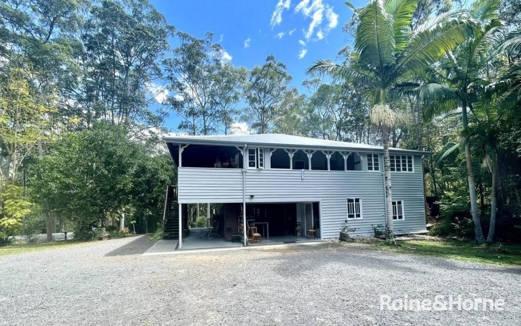 409 Louis Bazzo Dr, Pomona, QLD 4568