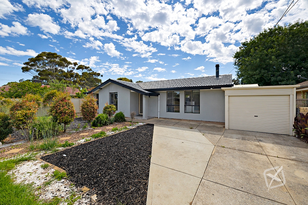 28 Mallett Ave, Morphett Vale, SA 5162