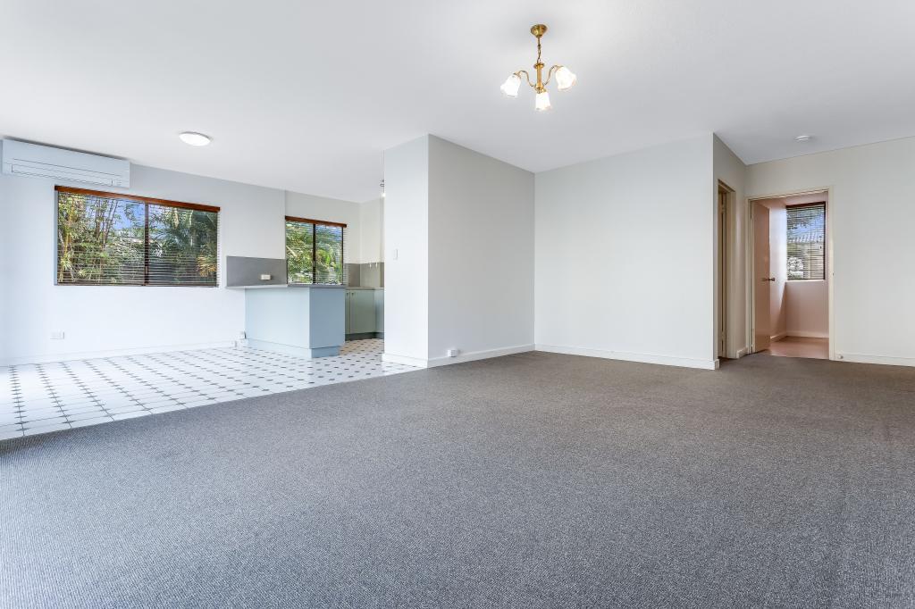 2/11 Blake St, Wooloowin, QLD 4030