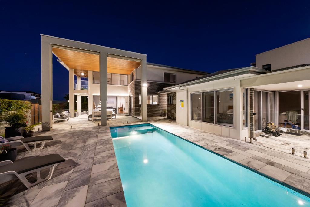 2 Marina Dr, Shell Cove, NSW 2529