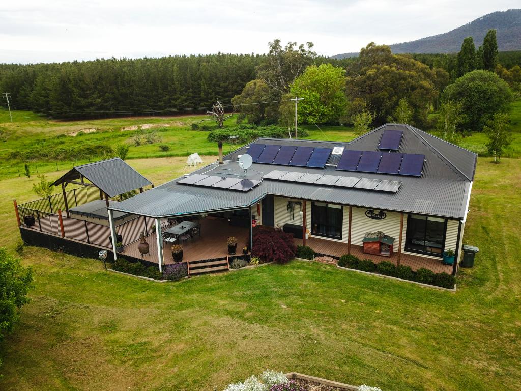 562 Walteela Rd, Mannus, NSW 2653
