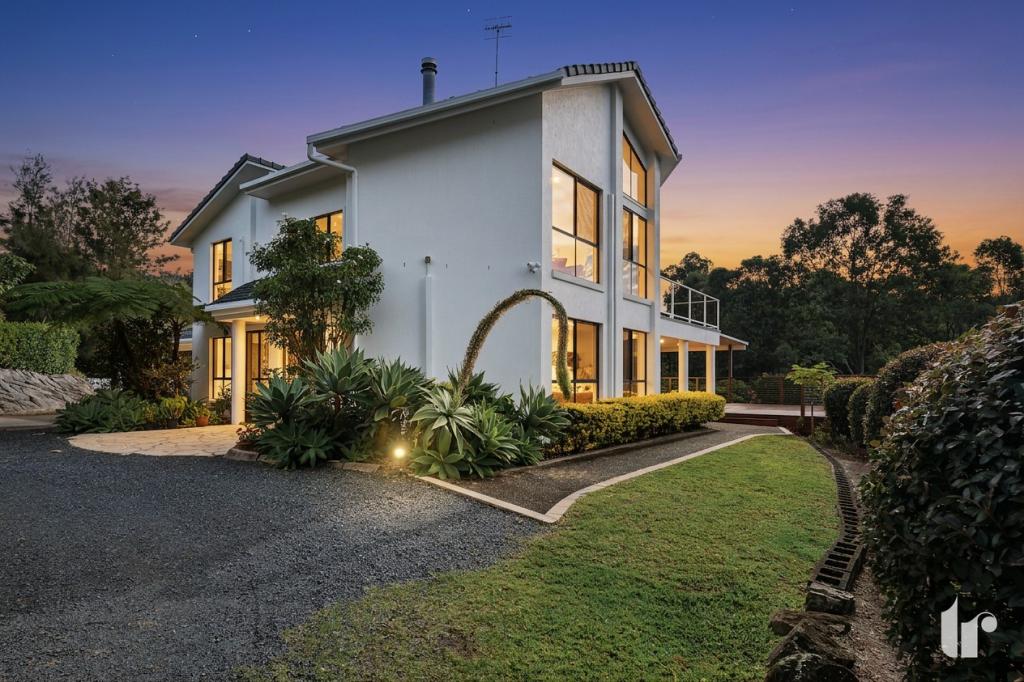 15 Grandview Tce, Tallai, QLD 4213