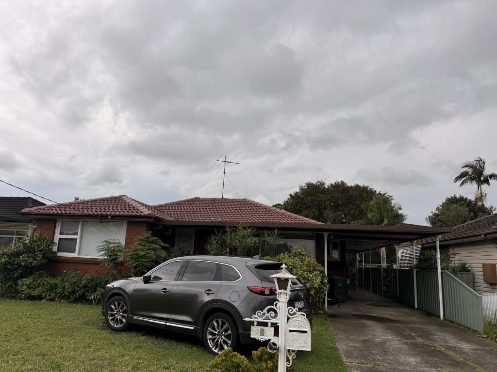 5 Kalora Ave, Fairfield West, NSW 2165