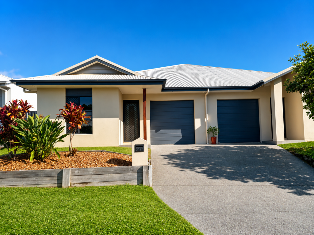2/34 DORRETTI CCT, UPPER COOMERA, QLD 4209