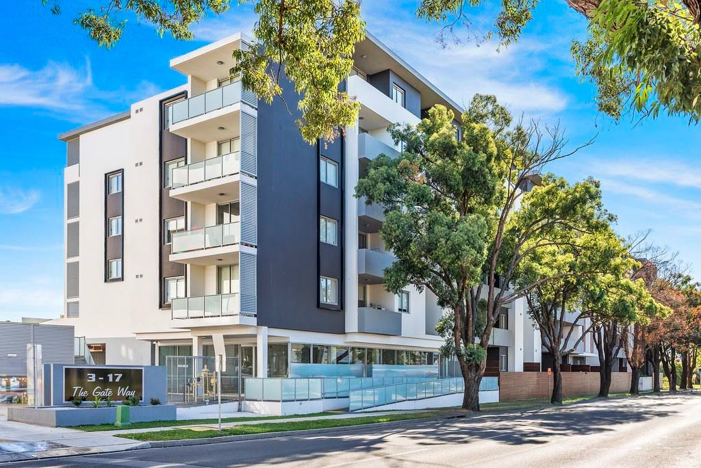 144/3-17 Queen St, Campbelltown, NSW 2560