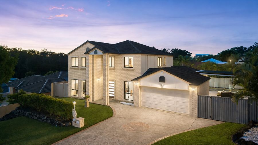 35 Lillywood Cct, Molendinar, QLD 4214