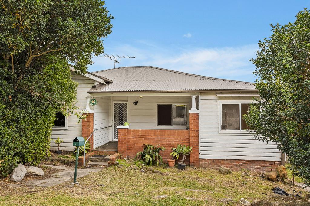 12 Dudley St, Wollongong, NSW 2500