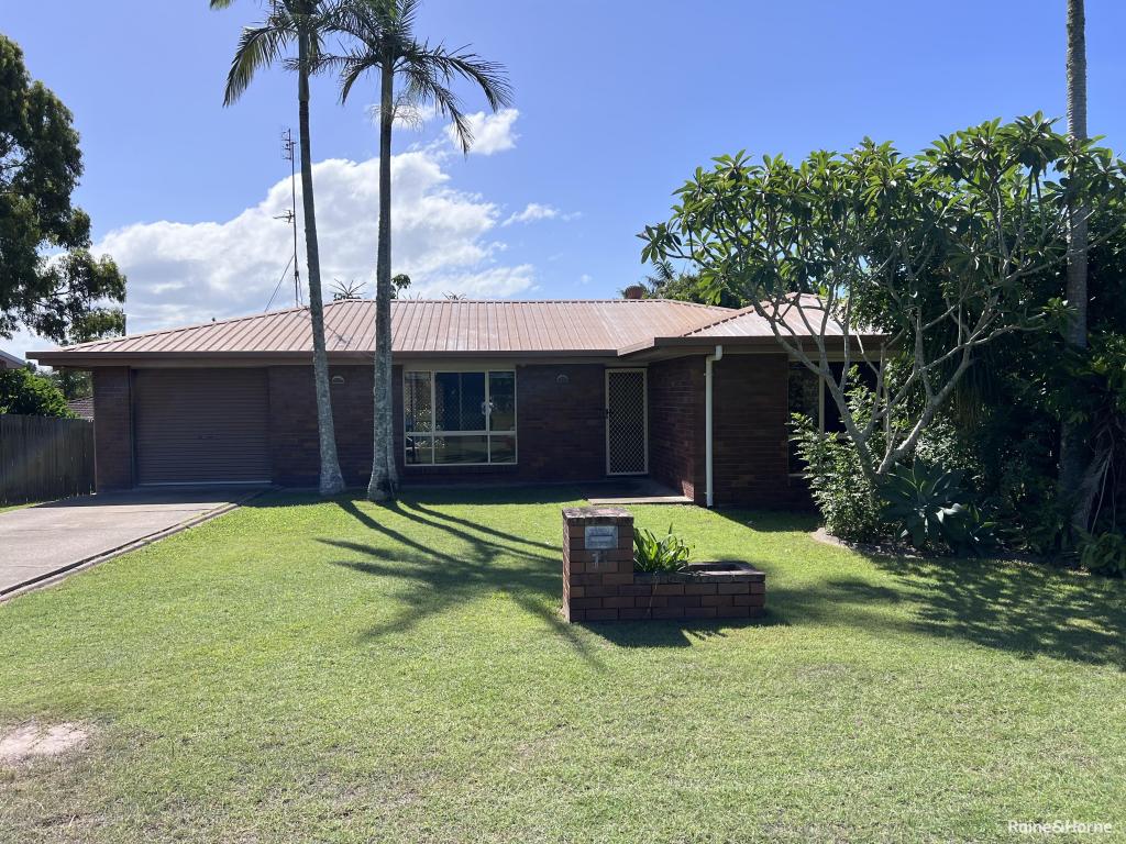 11 Matthew Dr, Urangan, QLD 4655